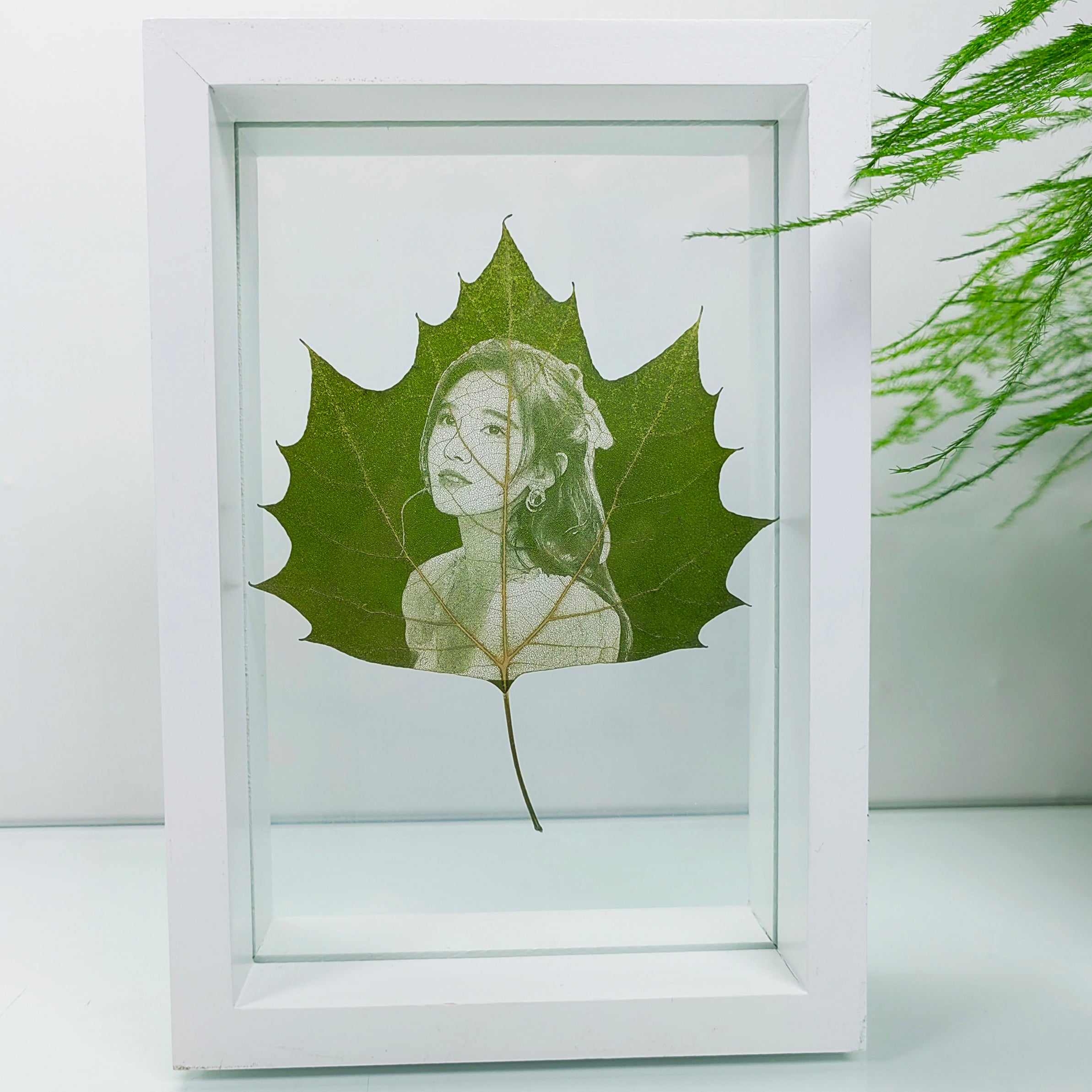 Leaf carving