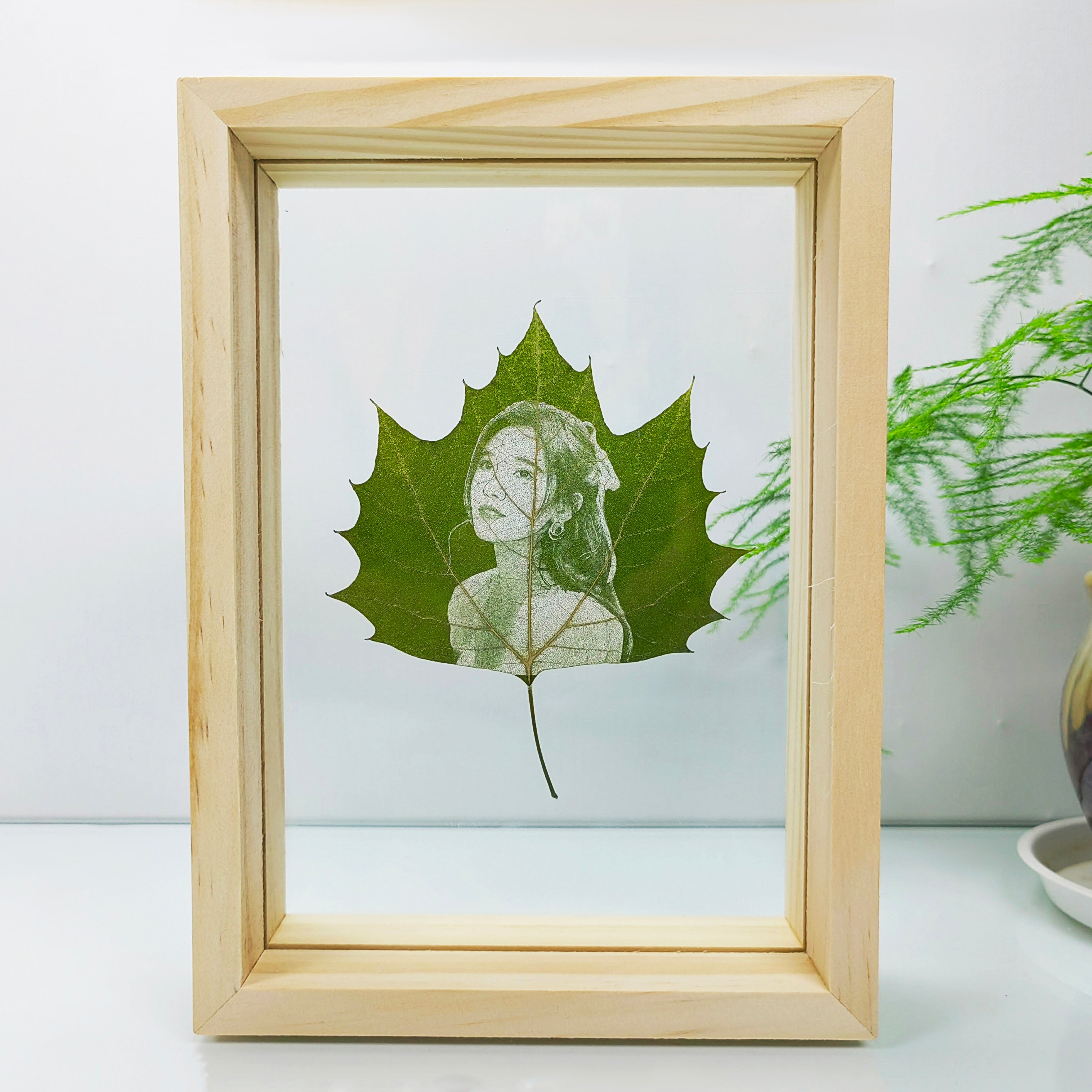 Leaf carving