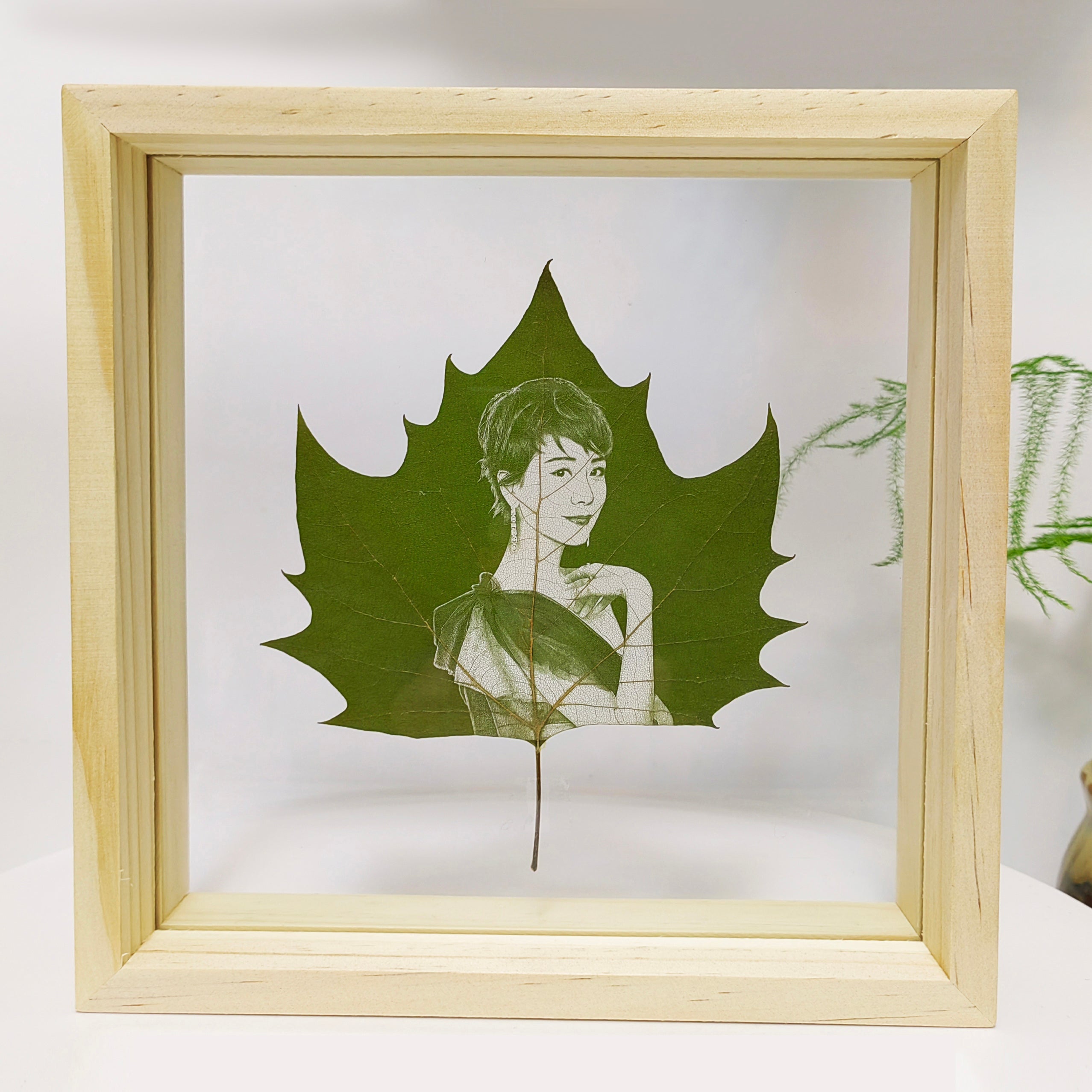 Leaf carving